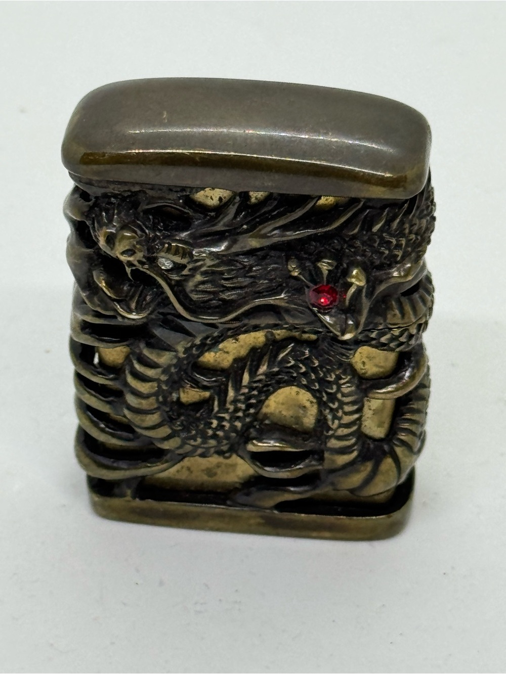 Zippo Authentic Dragon Collectable Lighter Brass Tone Red Eye Made in USA